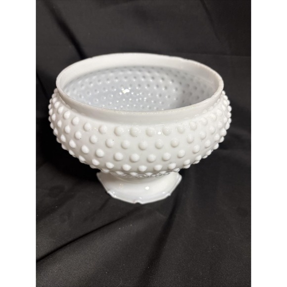 Vintage White Milk Glass Ruffled Top Hobnail Hurricane Lamp Shade 7" Fitter - Picture 10 of 10